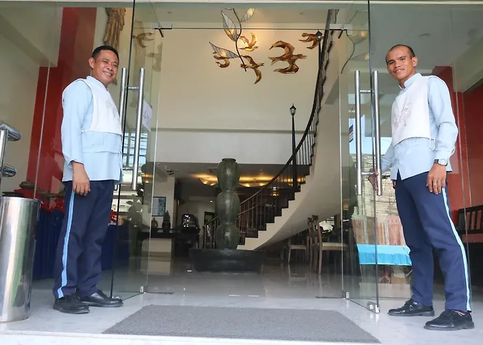 Palm Grass Hotel Cebu